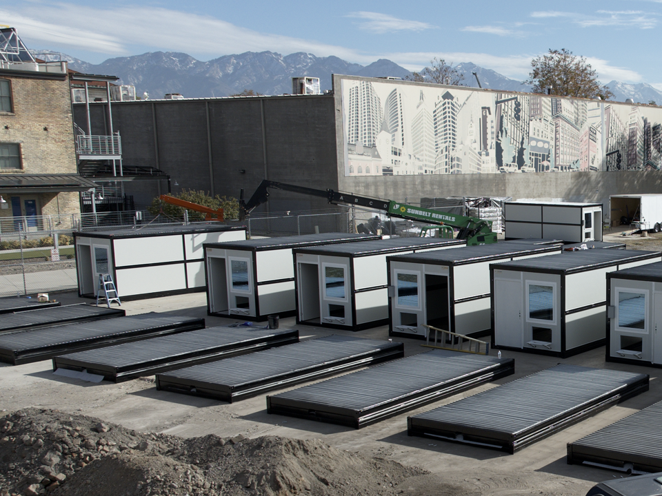 Disaster management relief housing by Foldum